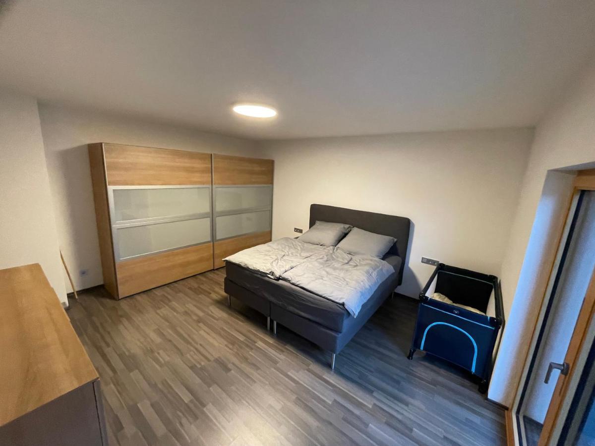Ferienwohnung " Wein Unter Palmen " Neumagen-Dhron Extérieur photo